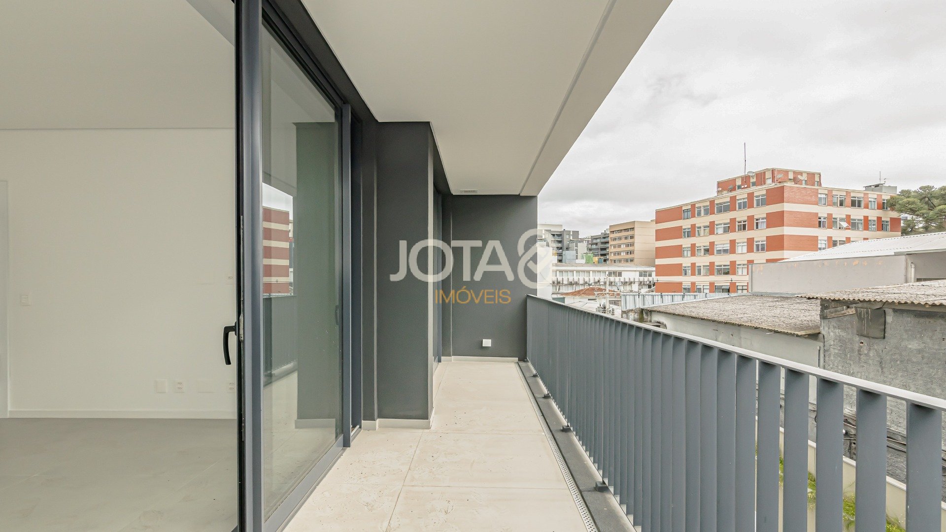 APARTAMENTO NOVO 1 SUÍTE NO VAZ BATEL !