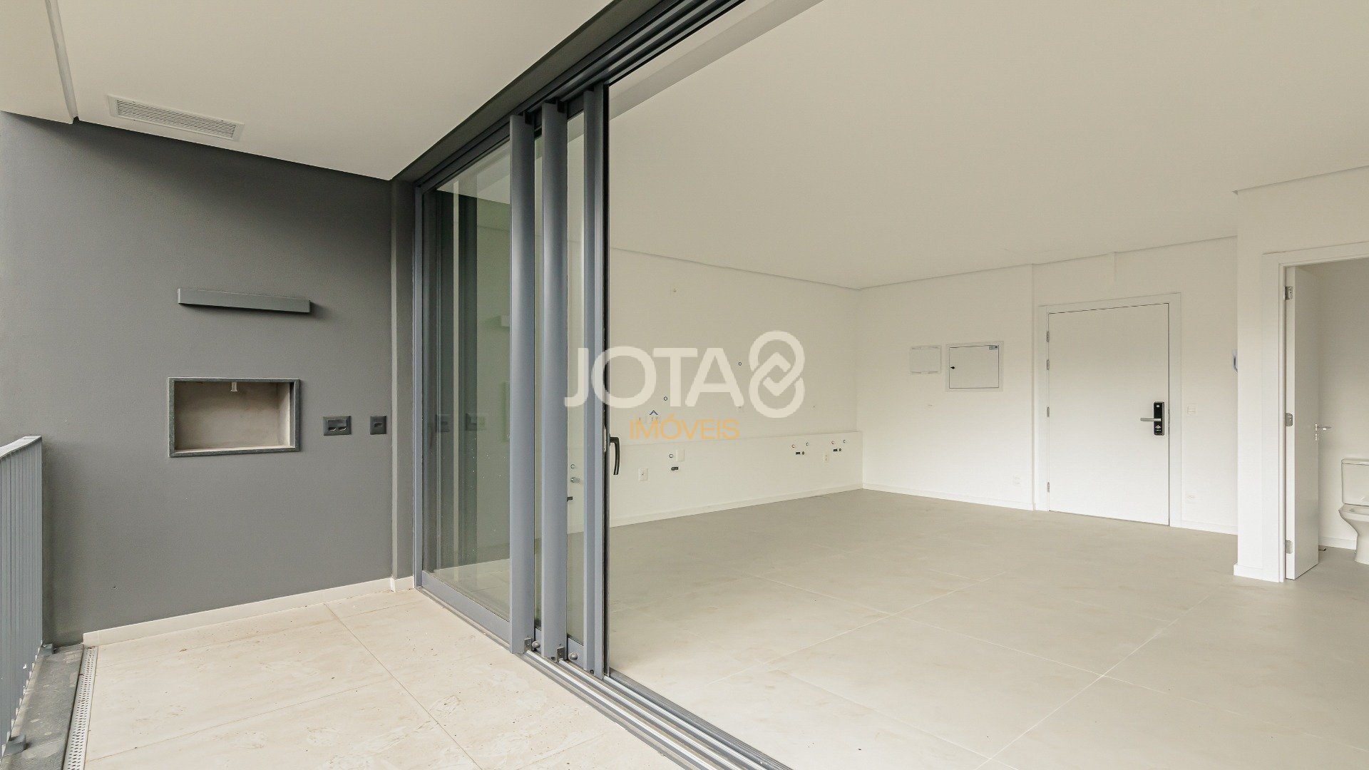 APARTAMENTO NOVO 1 SUÍTE NO VAZ BATEL !