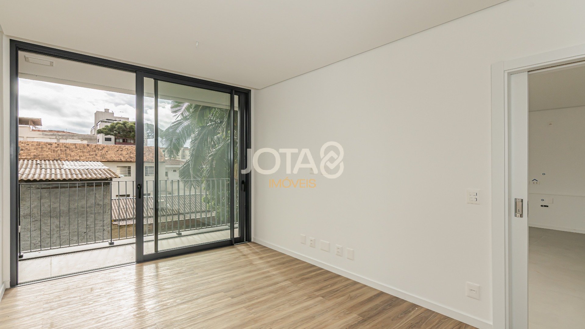 APARTAMENTO NOVO 1 SUÍTE NO VAZ BATEL !