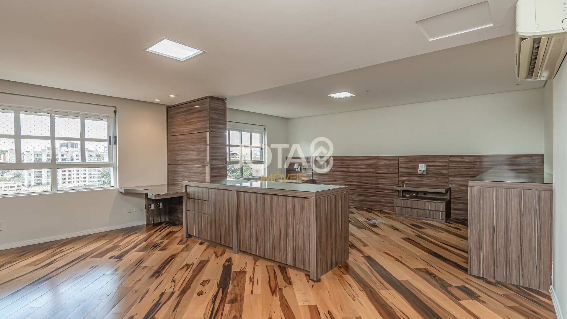 APARTAMENTO 4 QUARTOS NO BIGORRILHO!