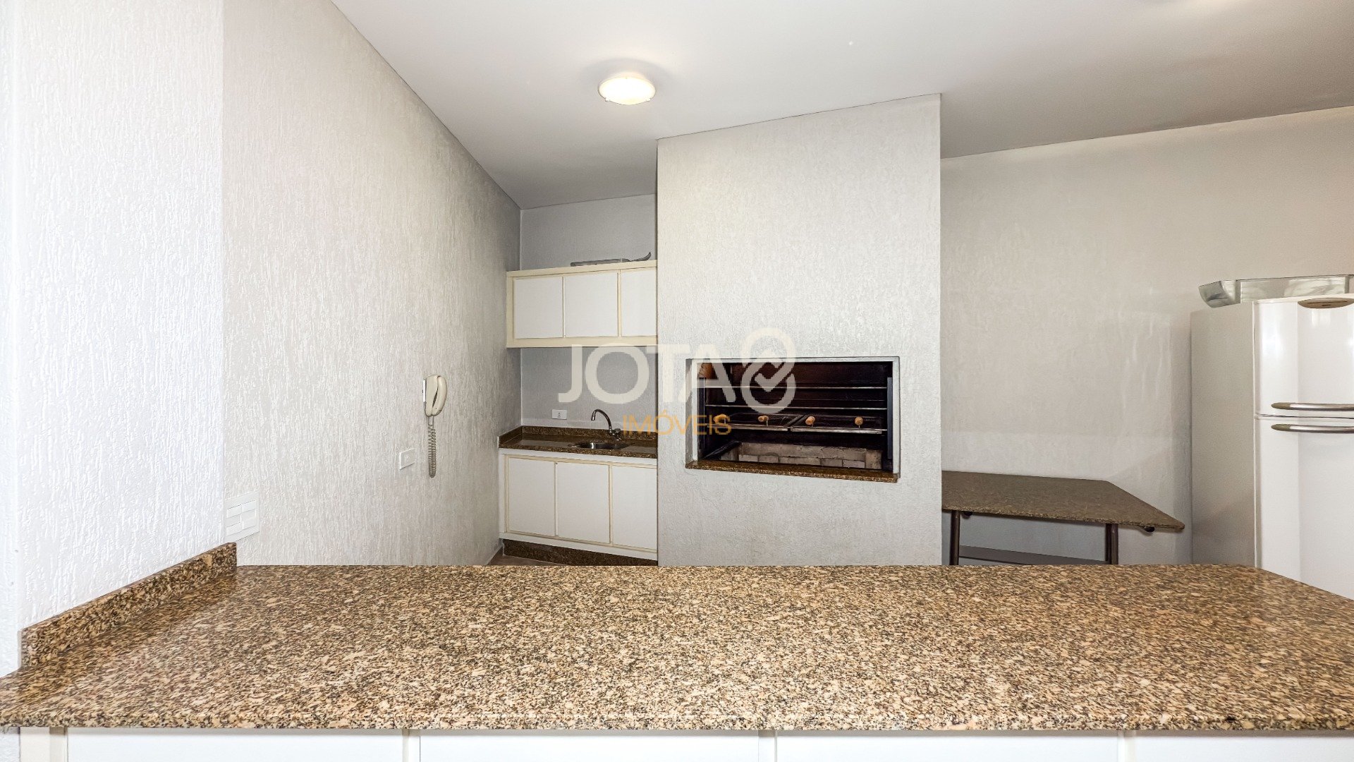 APARTAMENTO 4 QUARTOS NO BIGORRILHO!