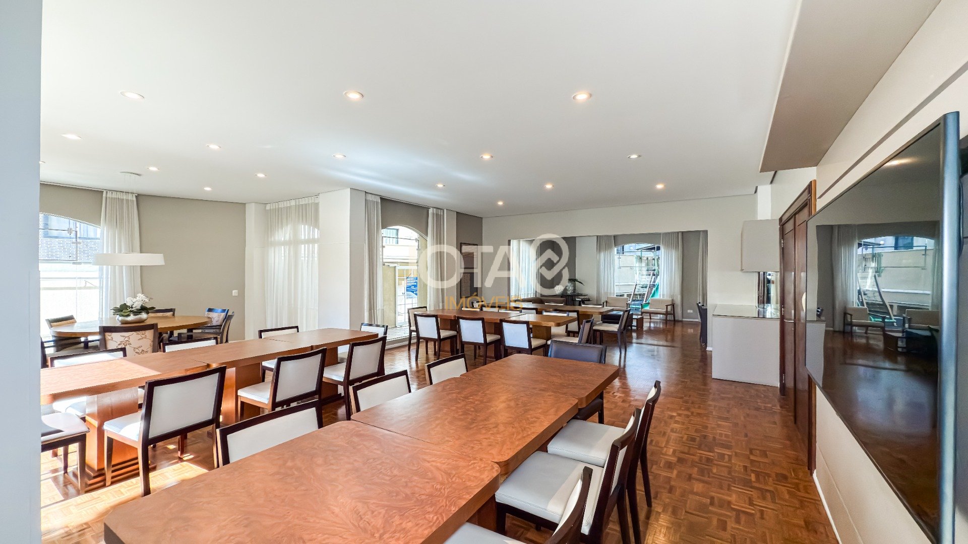 APARTAMENTO 4 QUARTOS NO BIGORRILHO!