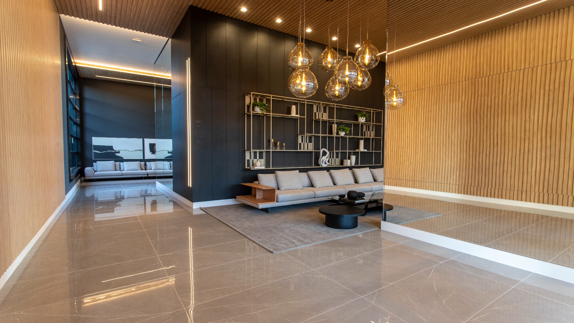 APARTAMENTO COM 3 DORMITÓRIOS E 2 VAGAS NO ECOVILLE