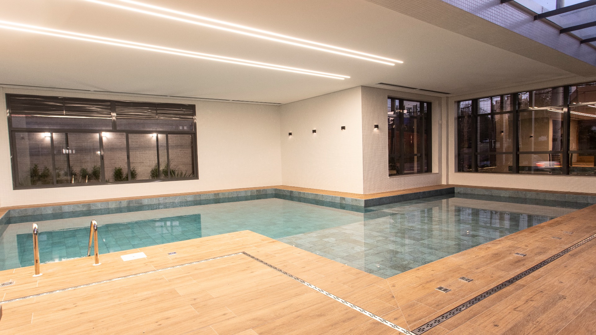 APARTAMENTO COM 3 DORMITÓRIOS E 2 VAGAS NO ECOVILLE