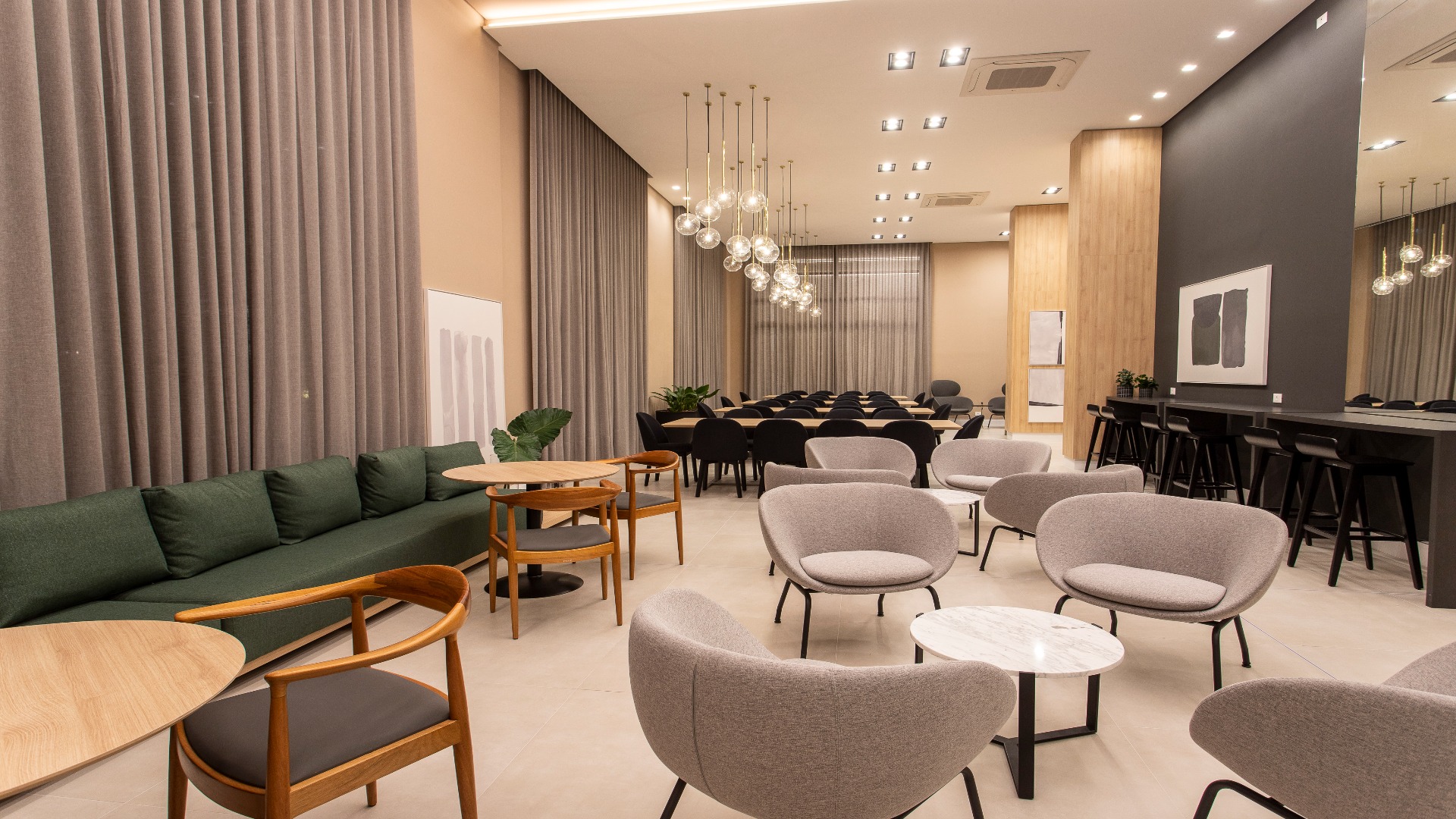 APARTAMENTO COM 3 DORMITÓRIOS E 2 VAGAS NO ECOVILLE