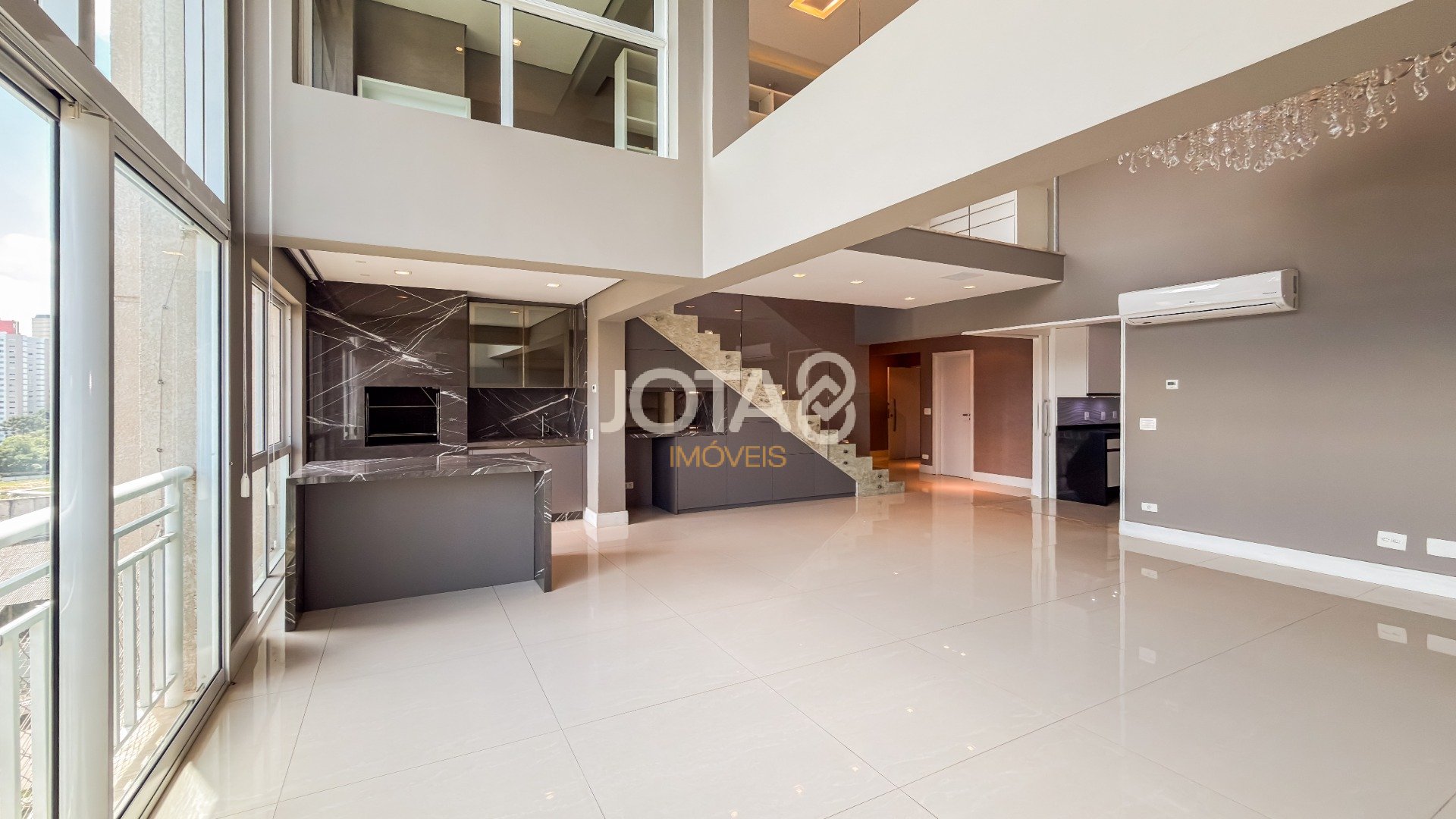 APARTAMENTO 4 QUARTOS COM ELEVADOR PRIVATIVO NO ECOVILLE - COND CLUBE