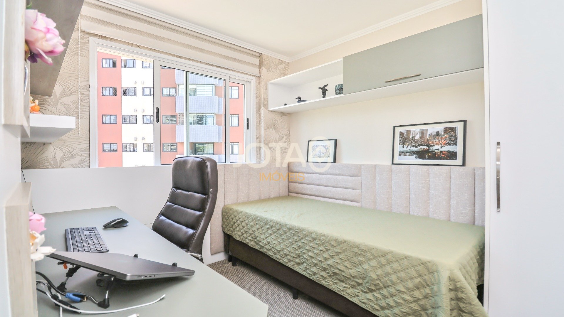 LINDO APARTAMENTO COM 3 QUARTOS NO ECOVILLE