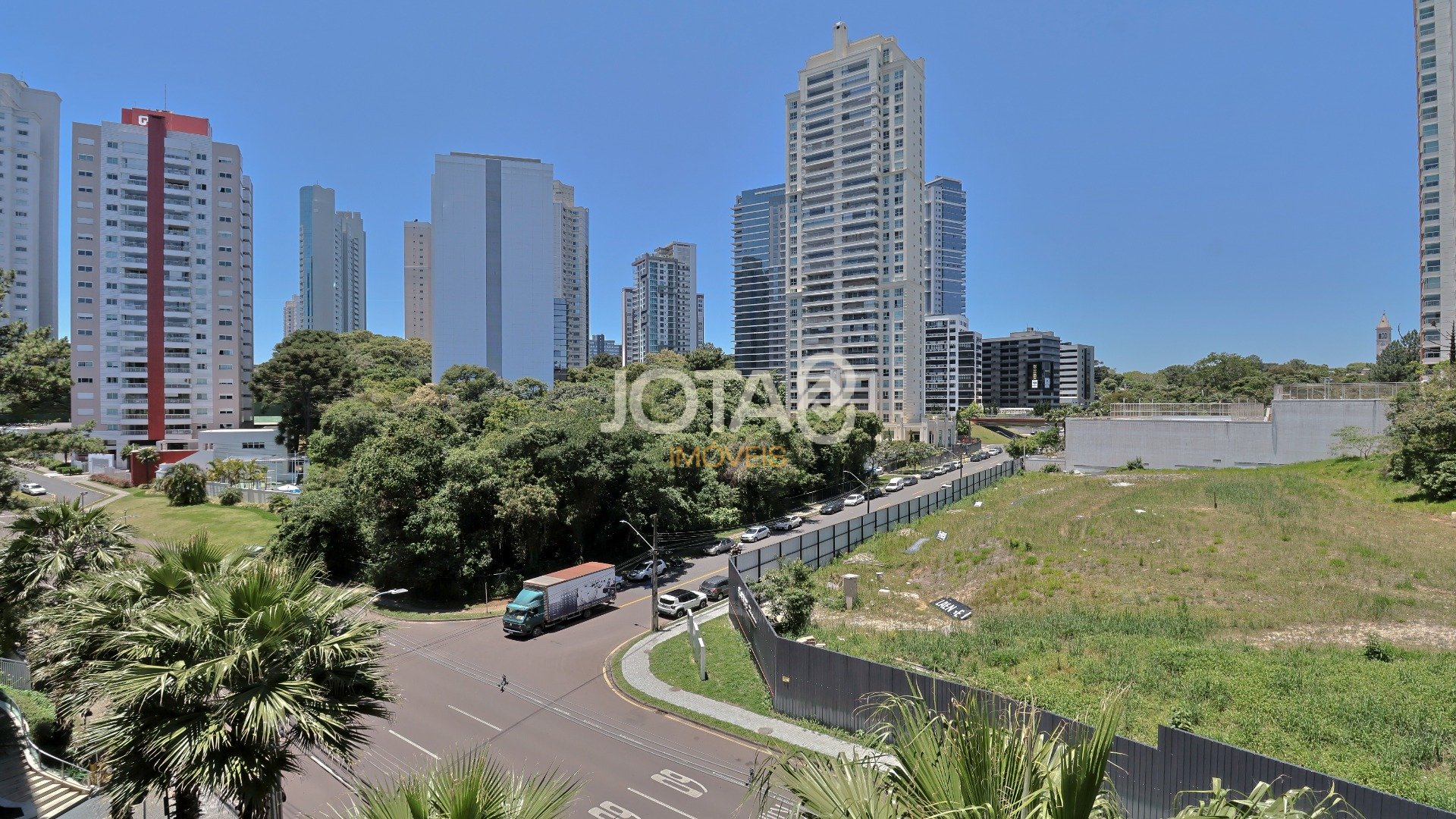 LINDO APARTAMENTO COM 3 QUARTOS NO ECOVILLE