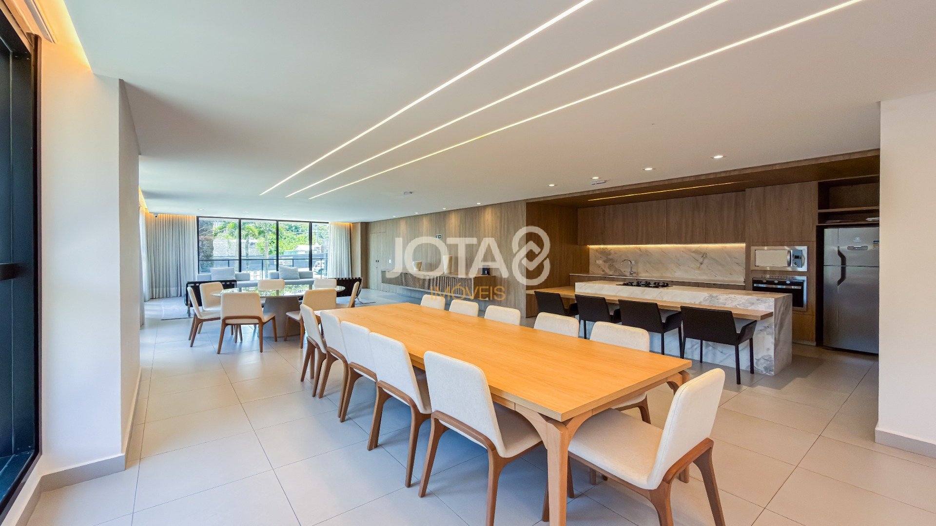 APARTAMENTO MOBILIADO 2 QUARTOS NO BIGORRILHO