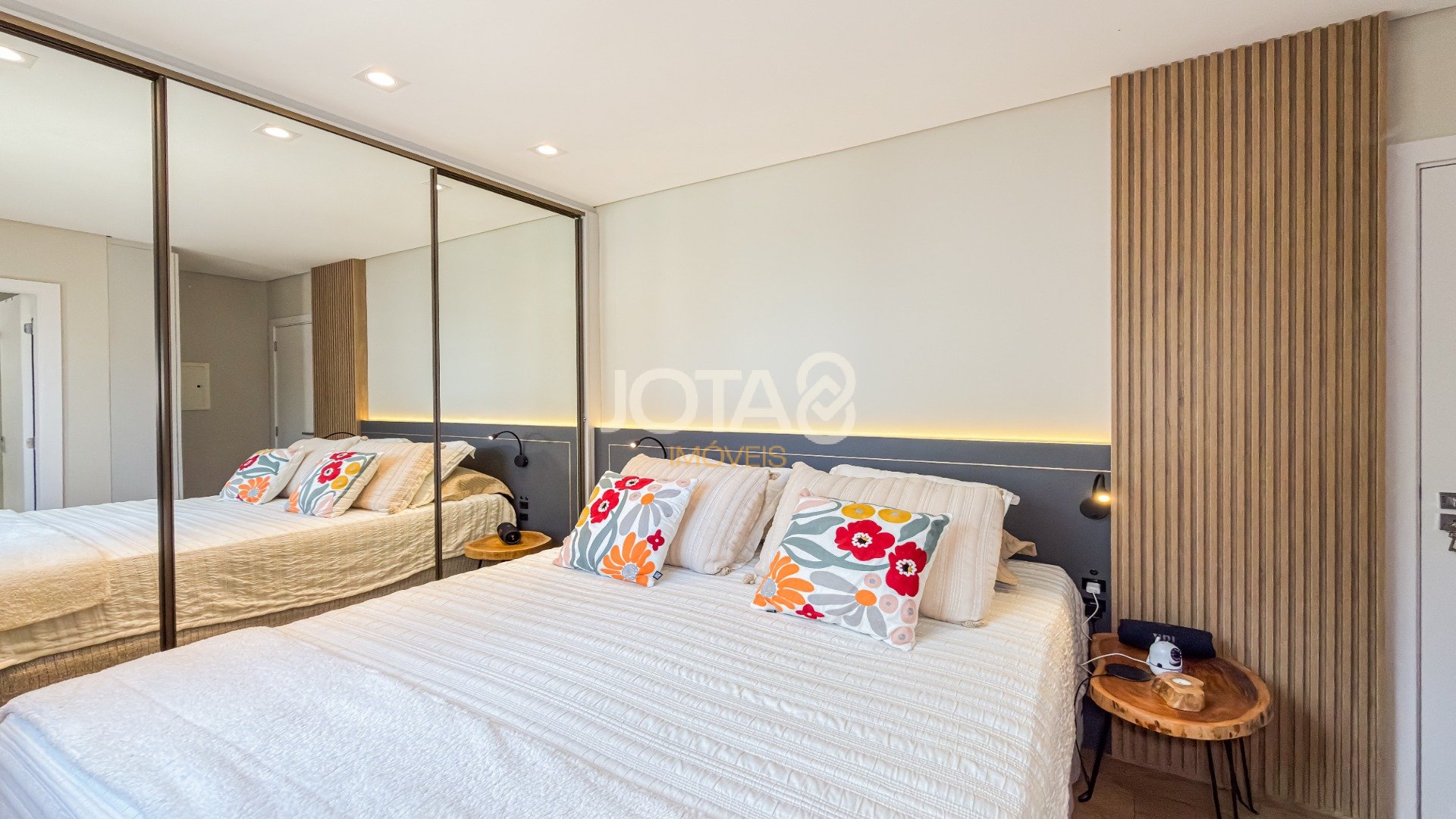 APARTAMENTO MOBILIADO 2 QUARTOS NO BIGORRILHO