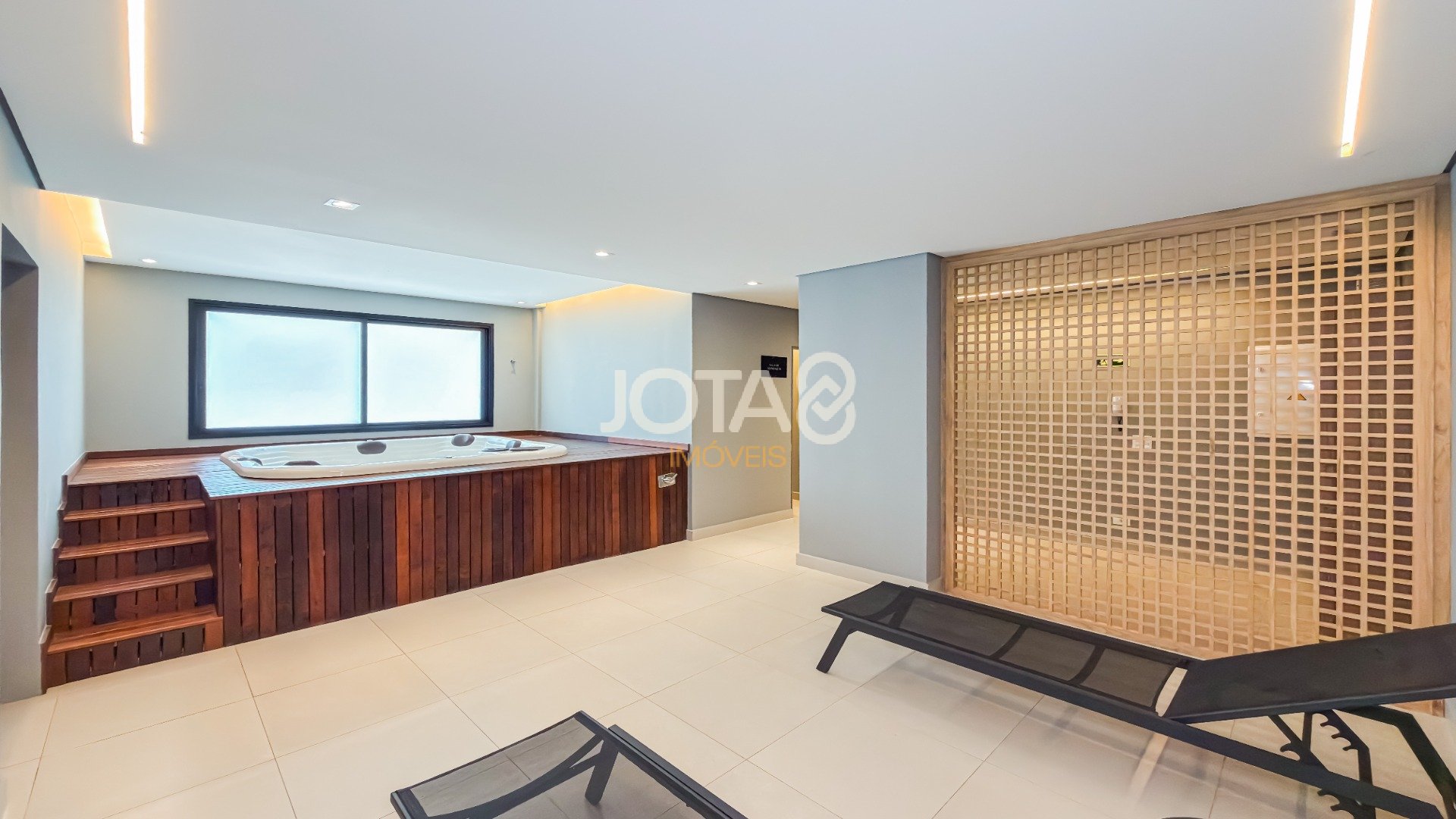 APARTAMENTO MOBILIADO 2 QUARTOS NO BIGORRILHO