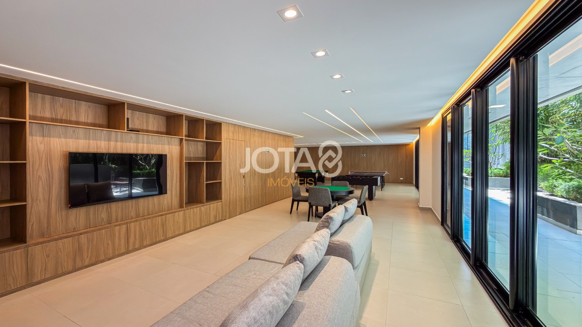 APARTAMENTO MOBILIADO 2 QUARTOS NO BIGORRILHO