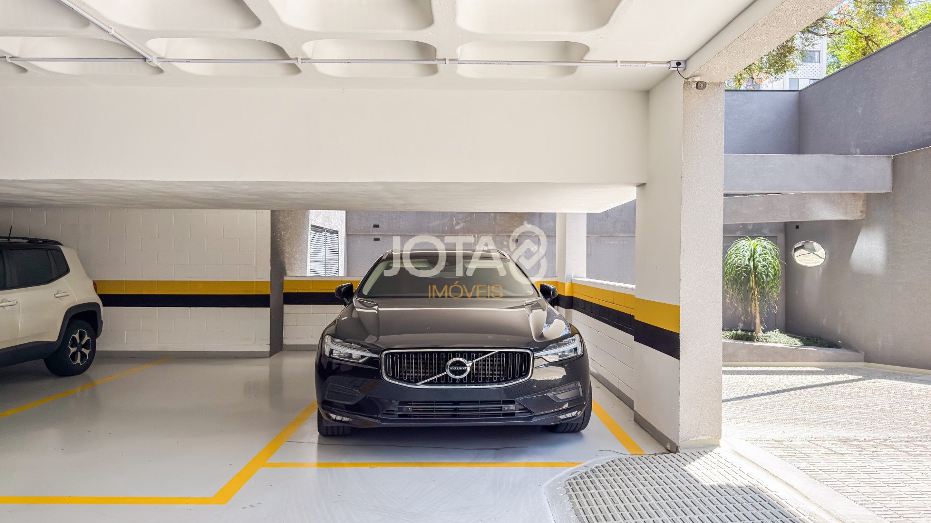 APARTAMENTO MOBILIADO 2 QUARTOS NO BIGORRILHO