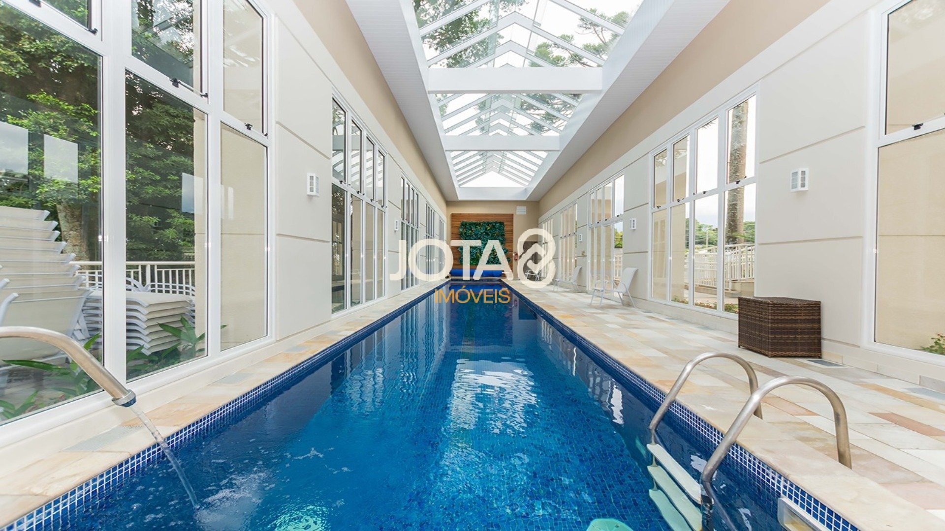 APARTAMENTO C/ 3 SUÍTES E 3 VAGAS NO MOSSUNGUÊ