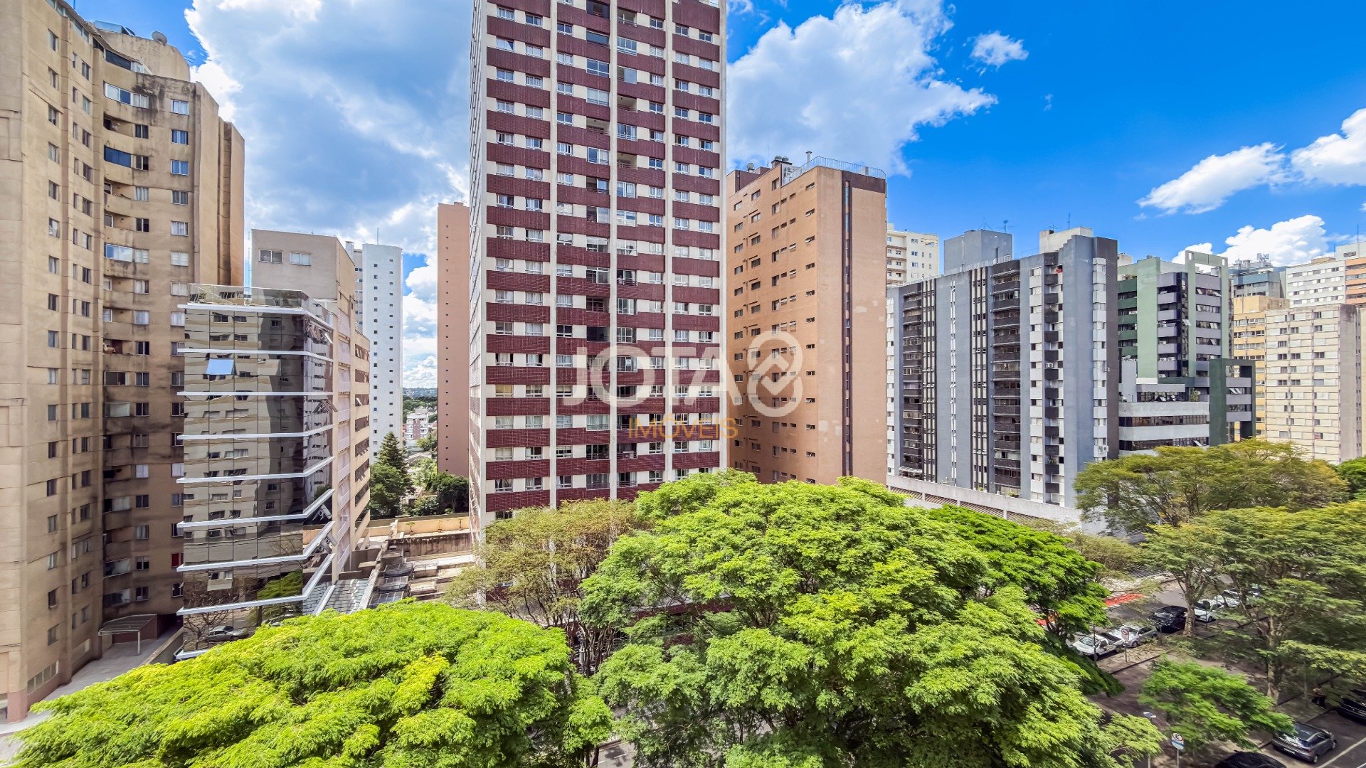 APARTAMENTO 4 QUARTOS FACE NORTE NO BIGORILHO