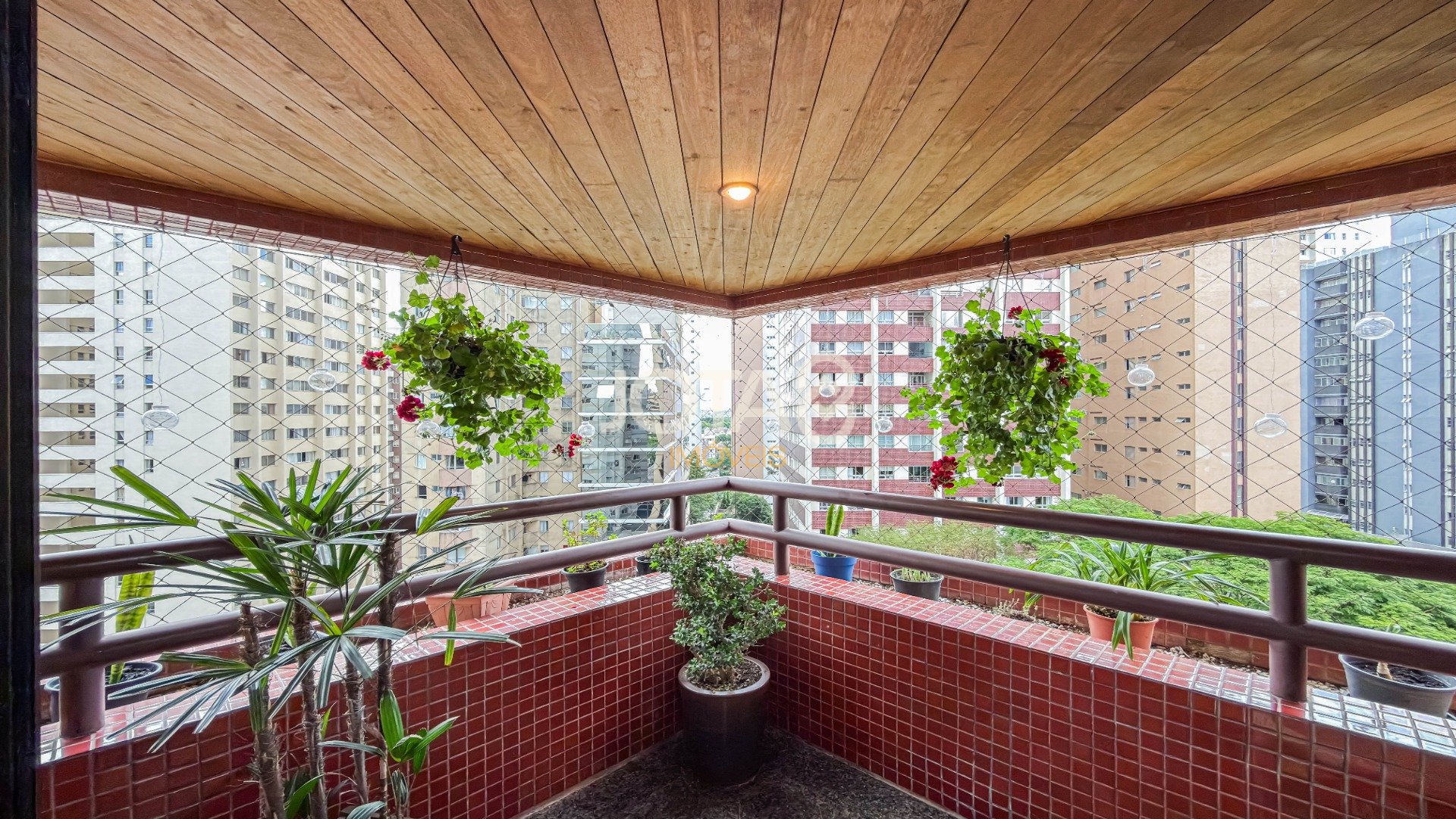 APARTAMENTO 4 QUARTOS FACE NORTE NO BIGORILHO