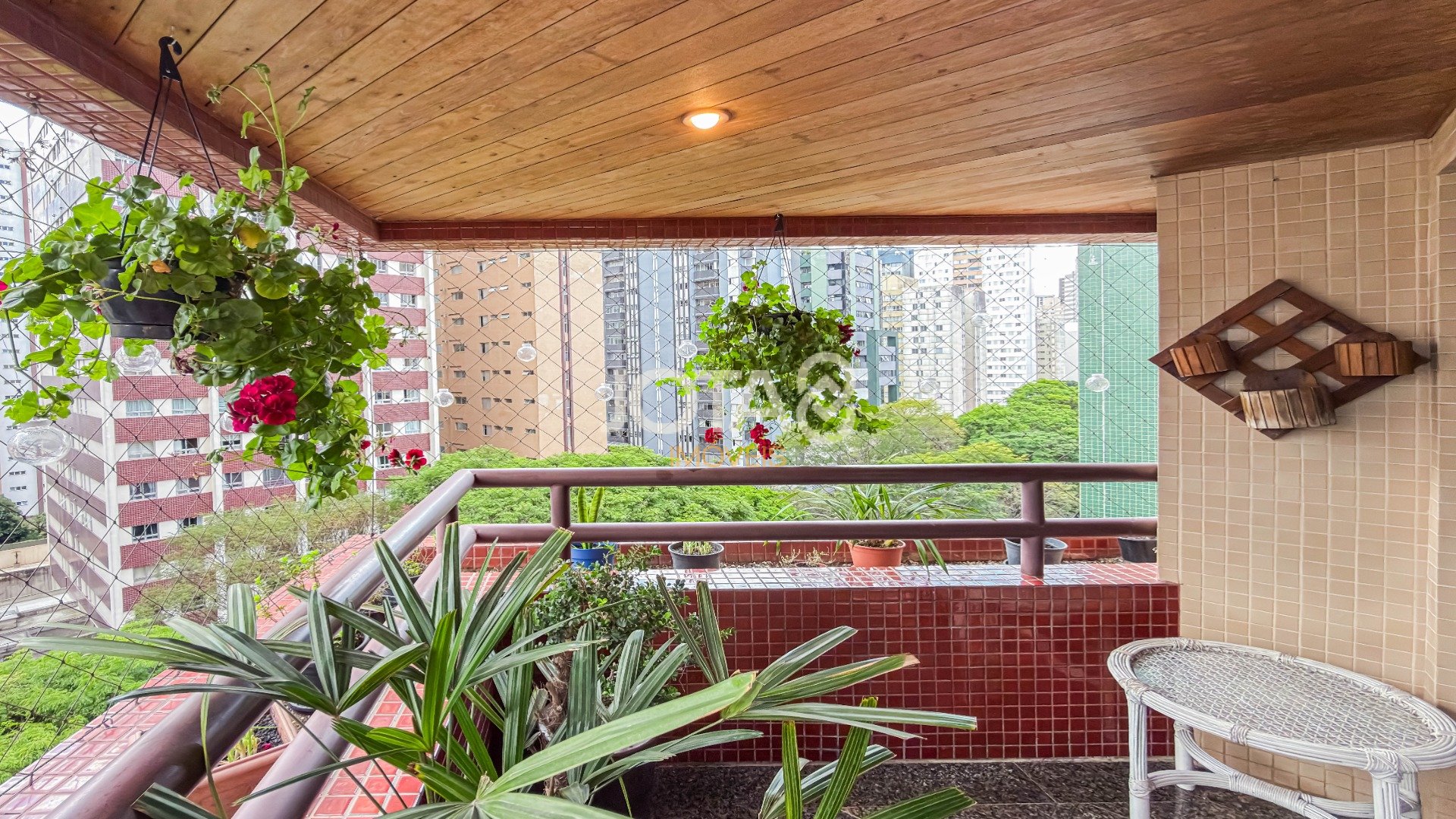 APARTAMENTO 4 QUARTOS FACE NORTE NO BIGORILHO