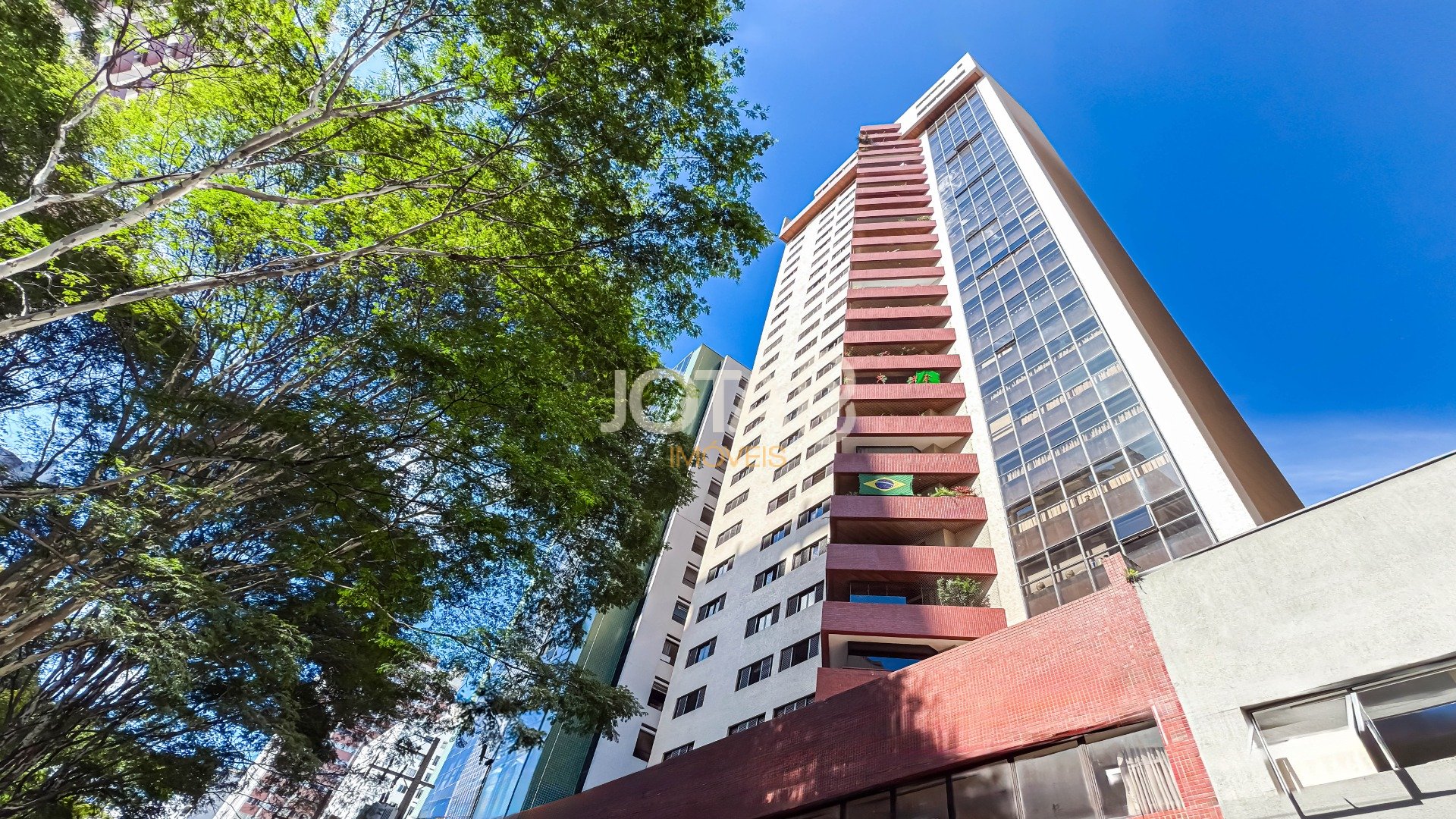APARTAMENTO 4 QUARTOS FACE NORTE NO BIGORILHO