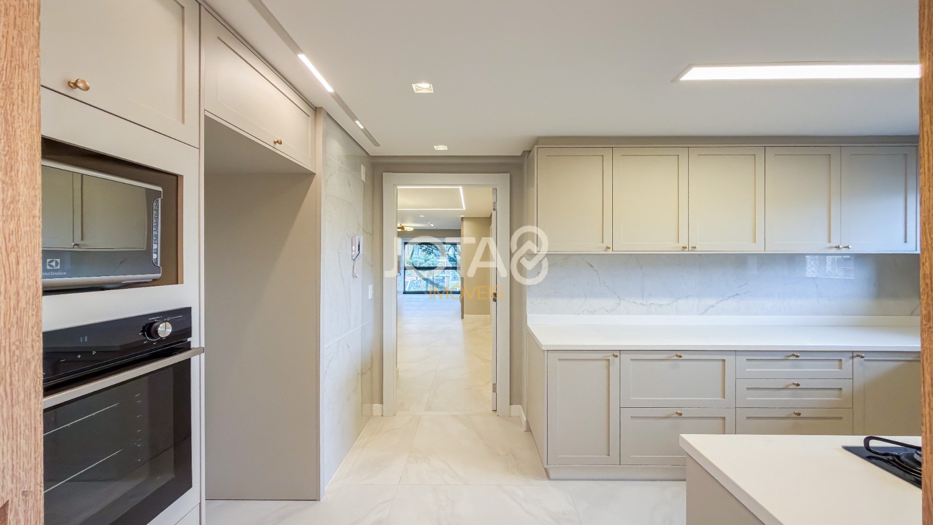 APARTAMENTO NOVO COM 3 QUARTOS NO JUVEVE