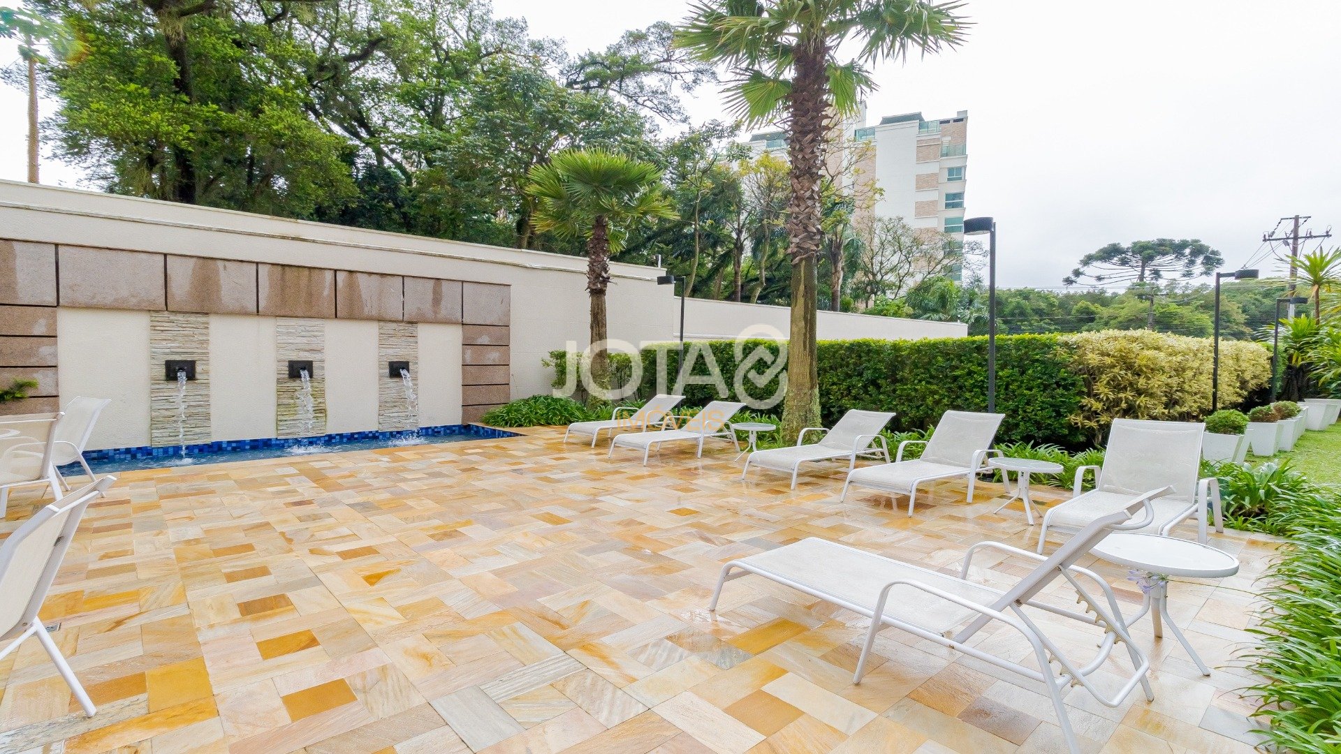 APARTAMENTO 3 SUÍTES COM ELEVADOR PRIVATIVO NO ECOVILLE - COND CLUBE