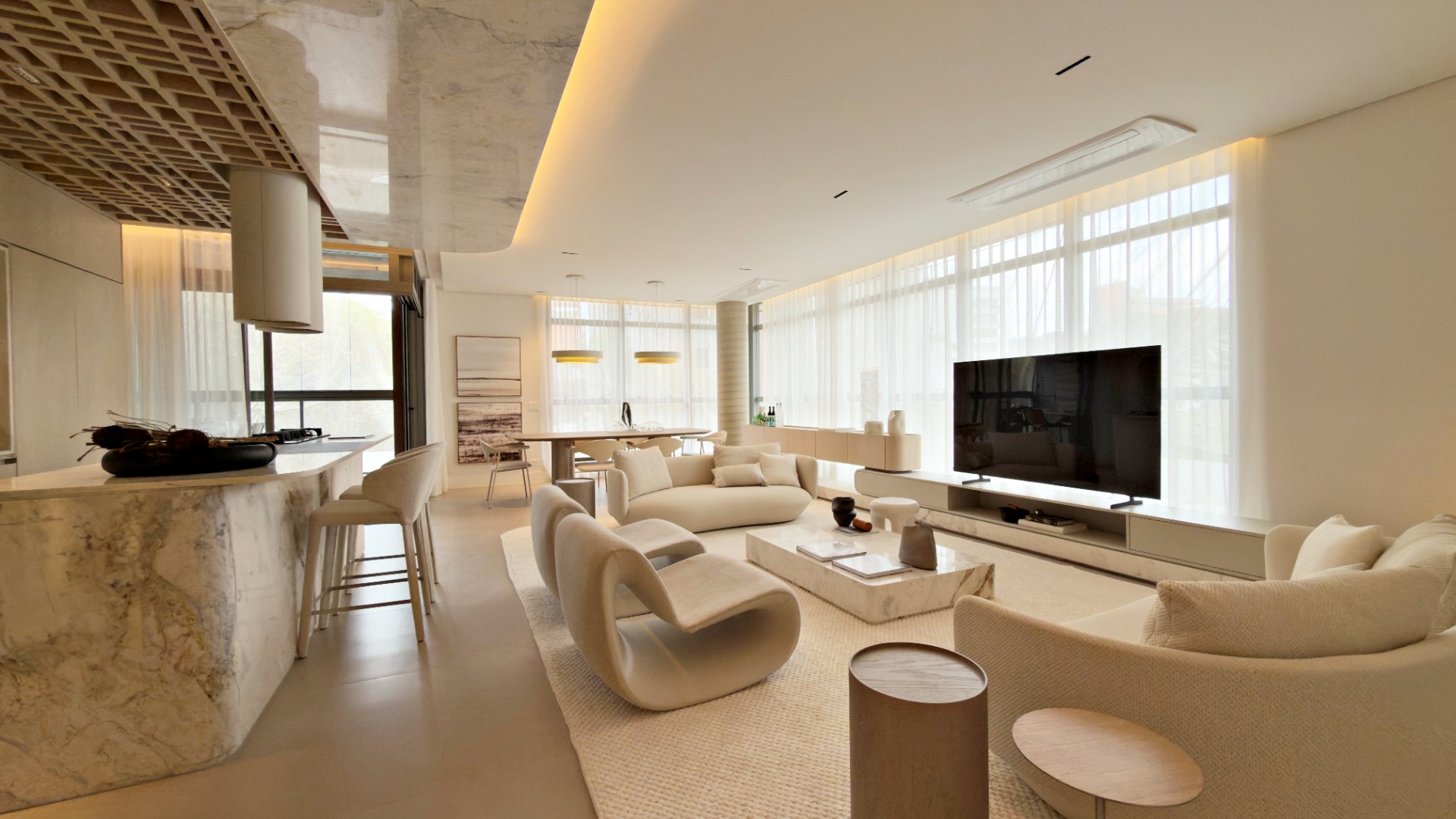 Foto de destaque Apartamento com 3 suítes e 4 vagas no batel