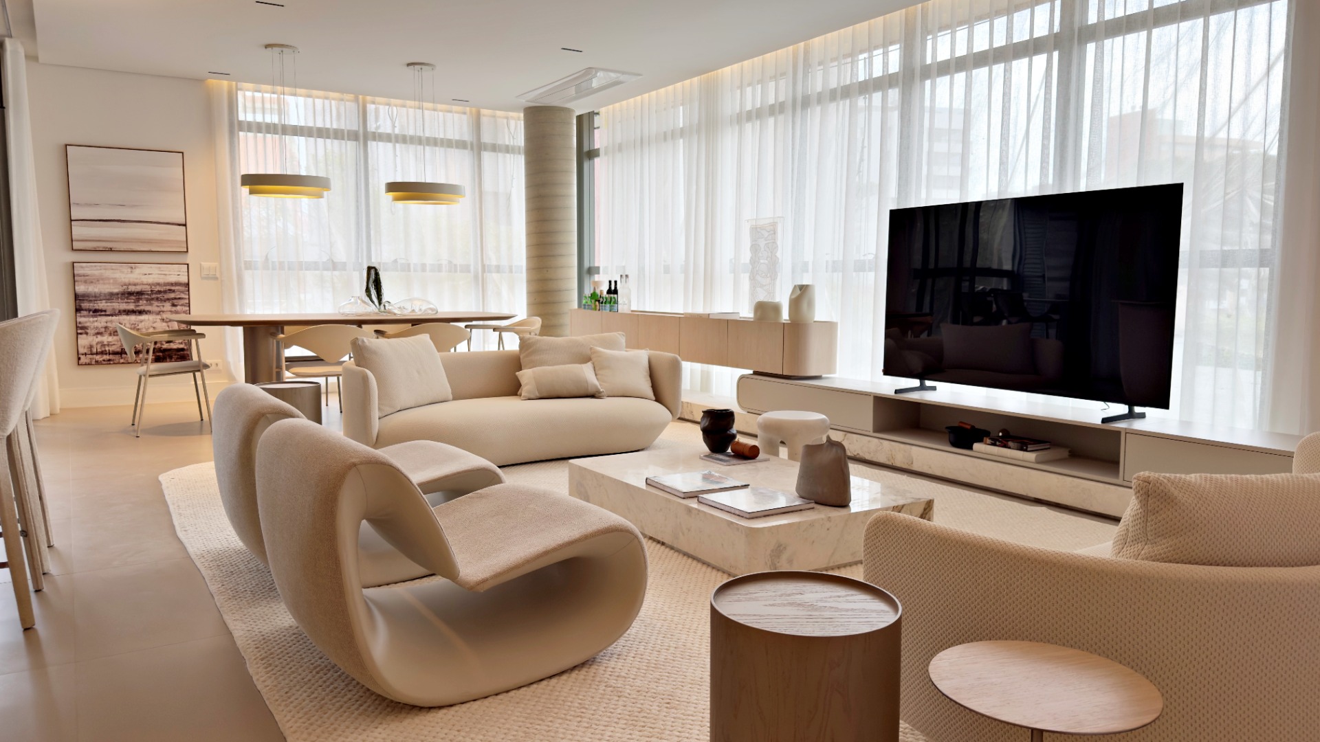 APARTAMENTO COM 3 SUÍTES E 4 VAGAS NO BATEL