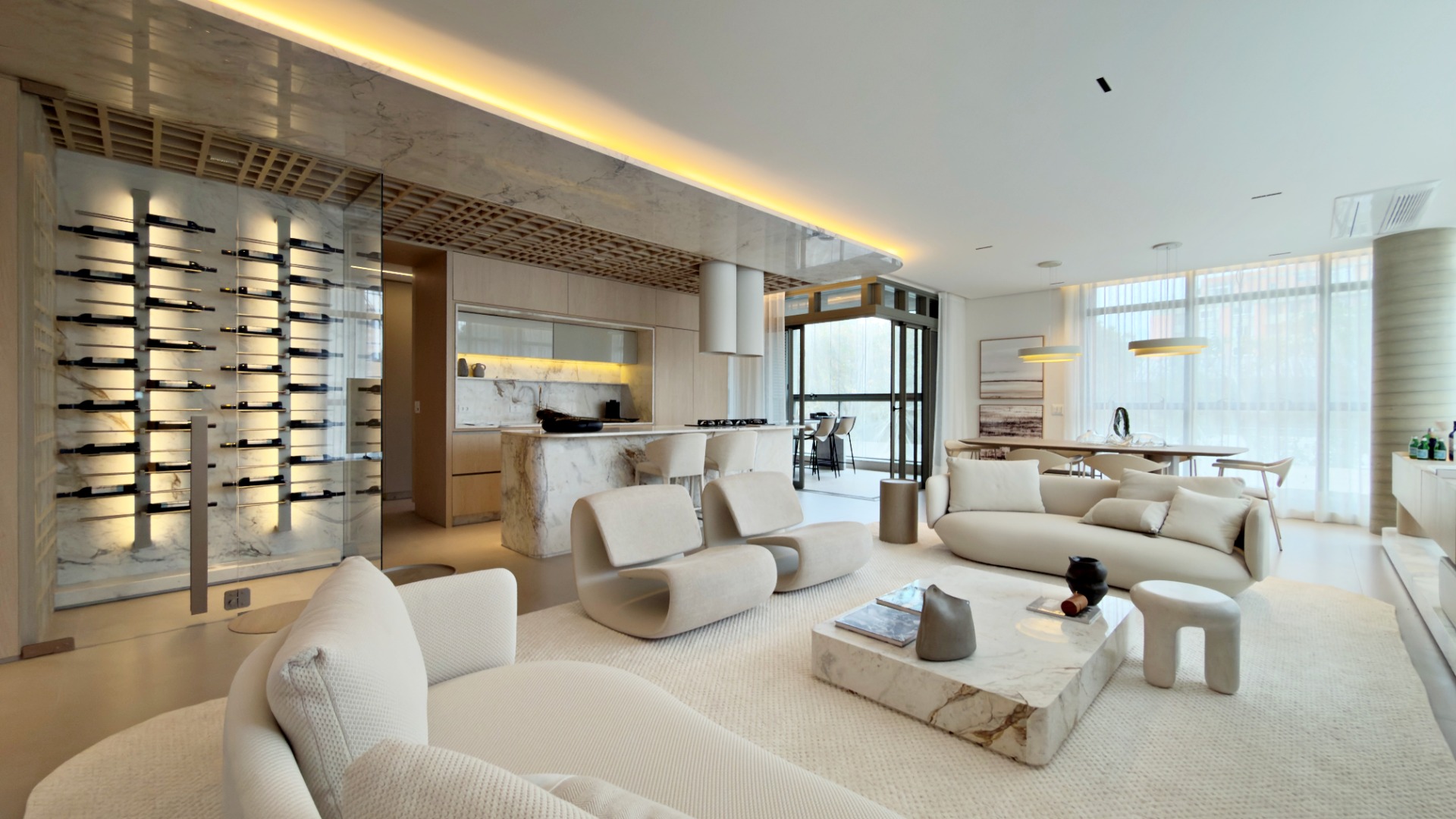 APARTAMENTO COM 3 SUÍTES E 4 VAGAS NO BATEL