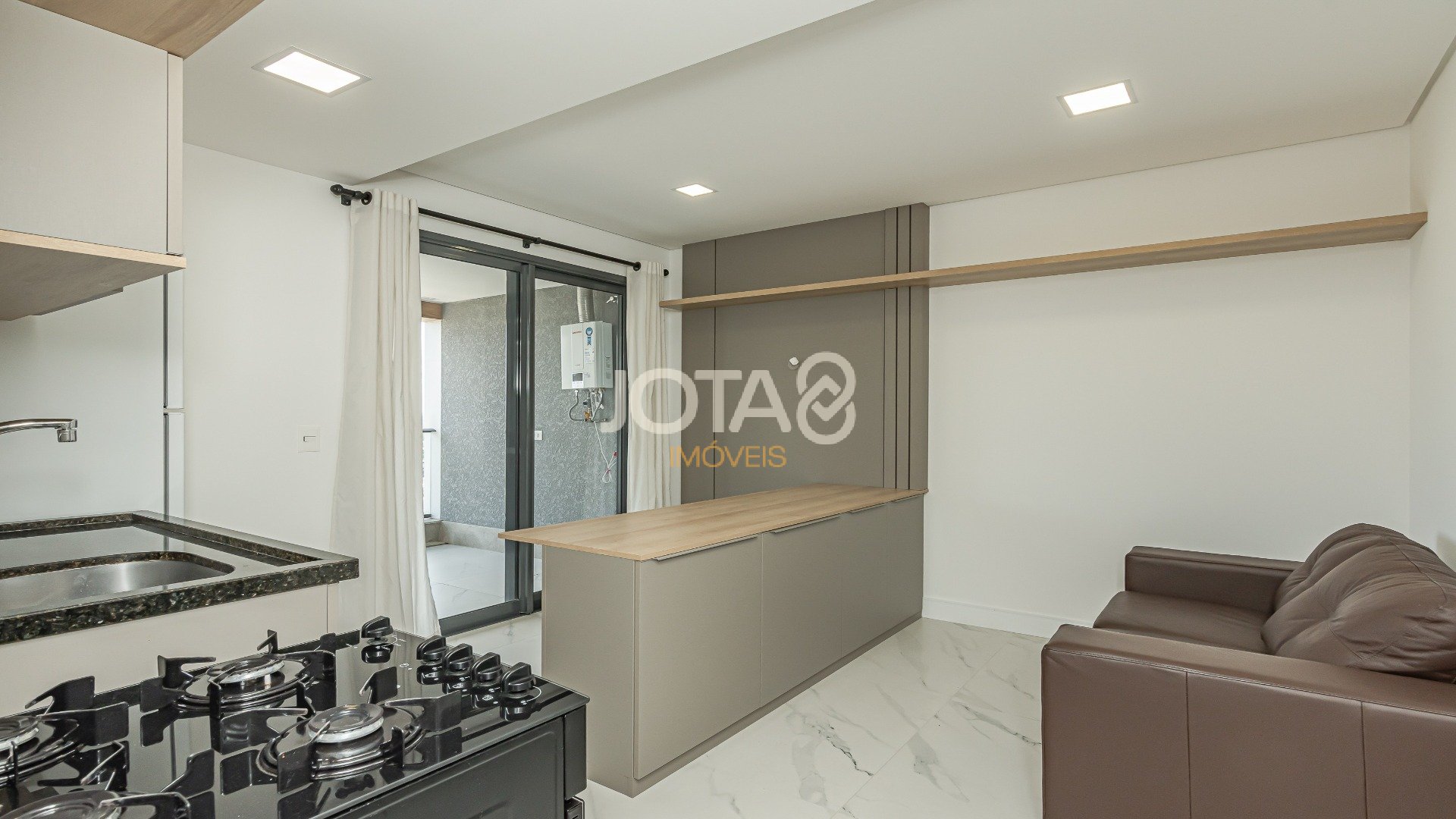 APARTAMENTO EM ANDAR ALTO COM 1 QUARTO NO DREAMS ECOVILLE