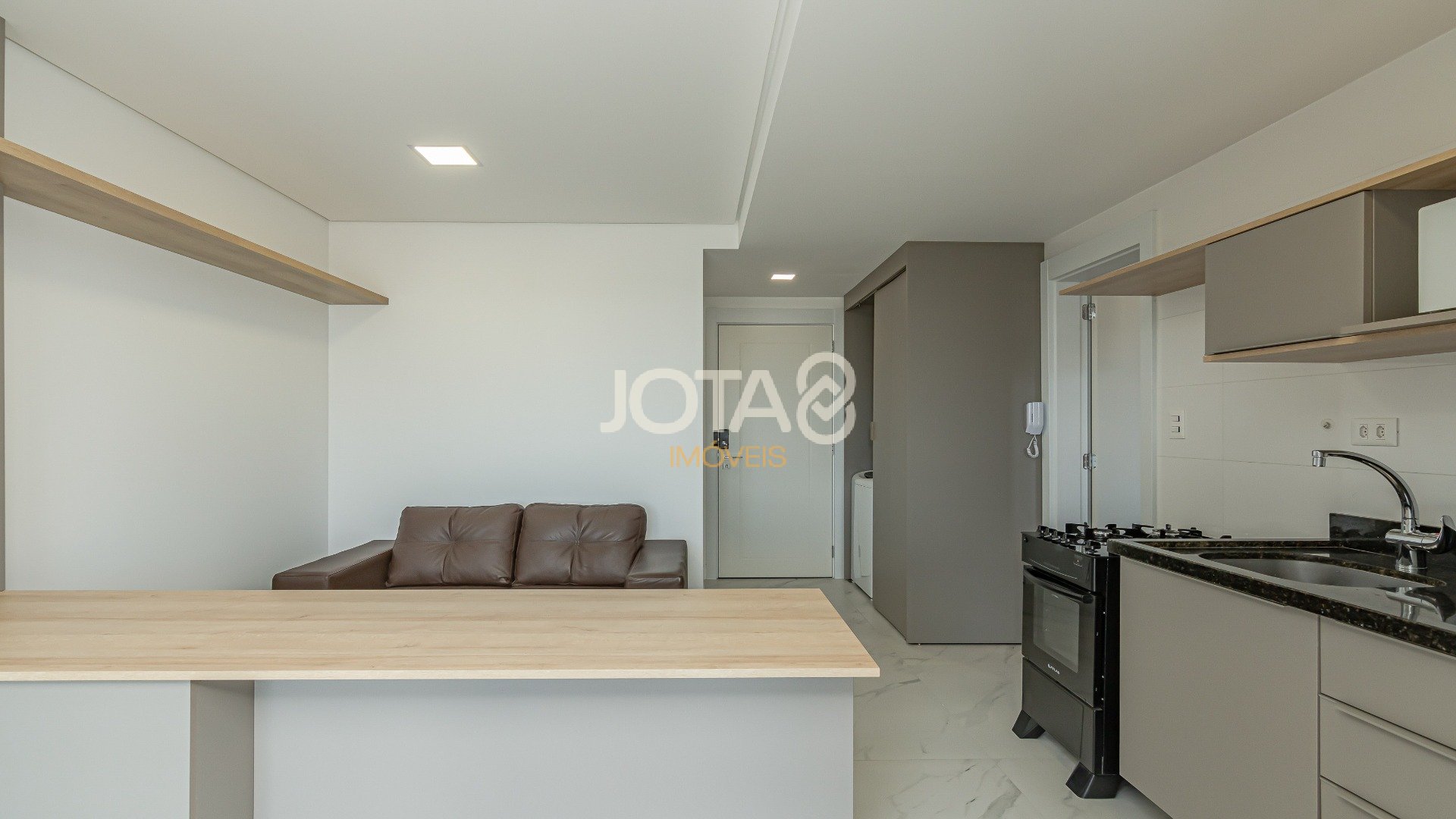 APARTAMENTO EM ANDAR ALTO COM 1 QUARTO NO DREAMS ECOVILLE