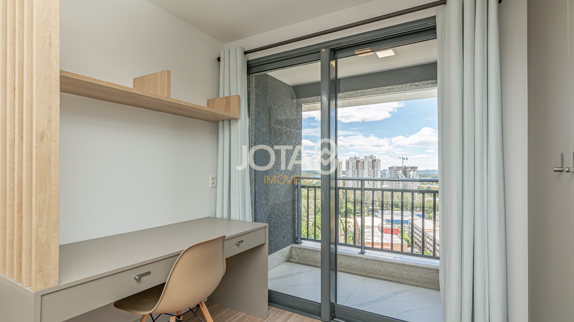 APARTAMENTO EM ANDAR ALTO COM 1 QUARTO NO DREAMS ECOVILLE