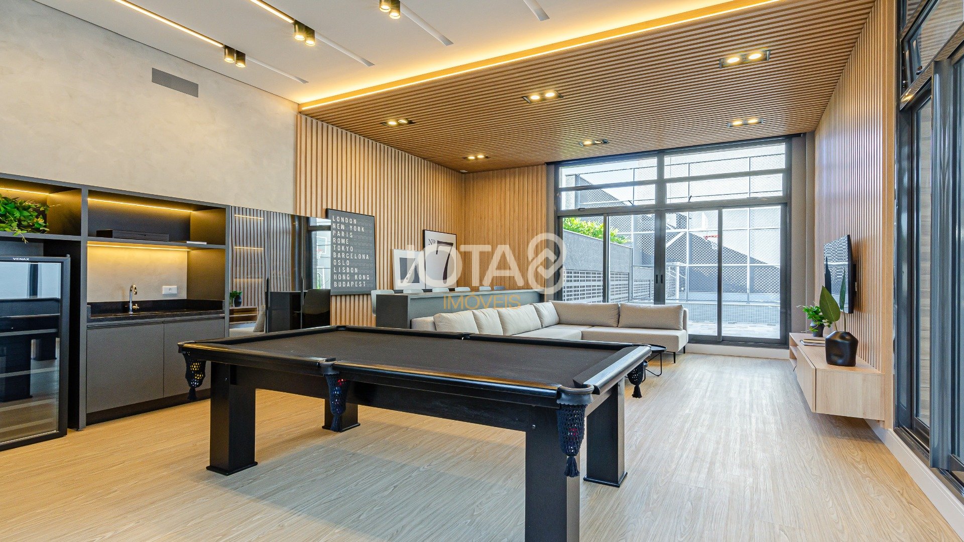 APARTAMENTO EM ANDAR ALTO COM 1 QUARTO NO DREAMS ECOVILLE