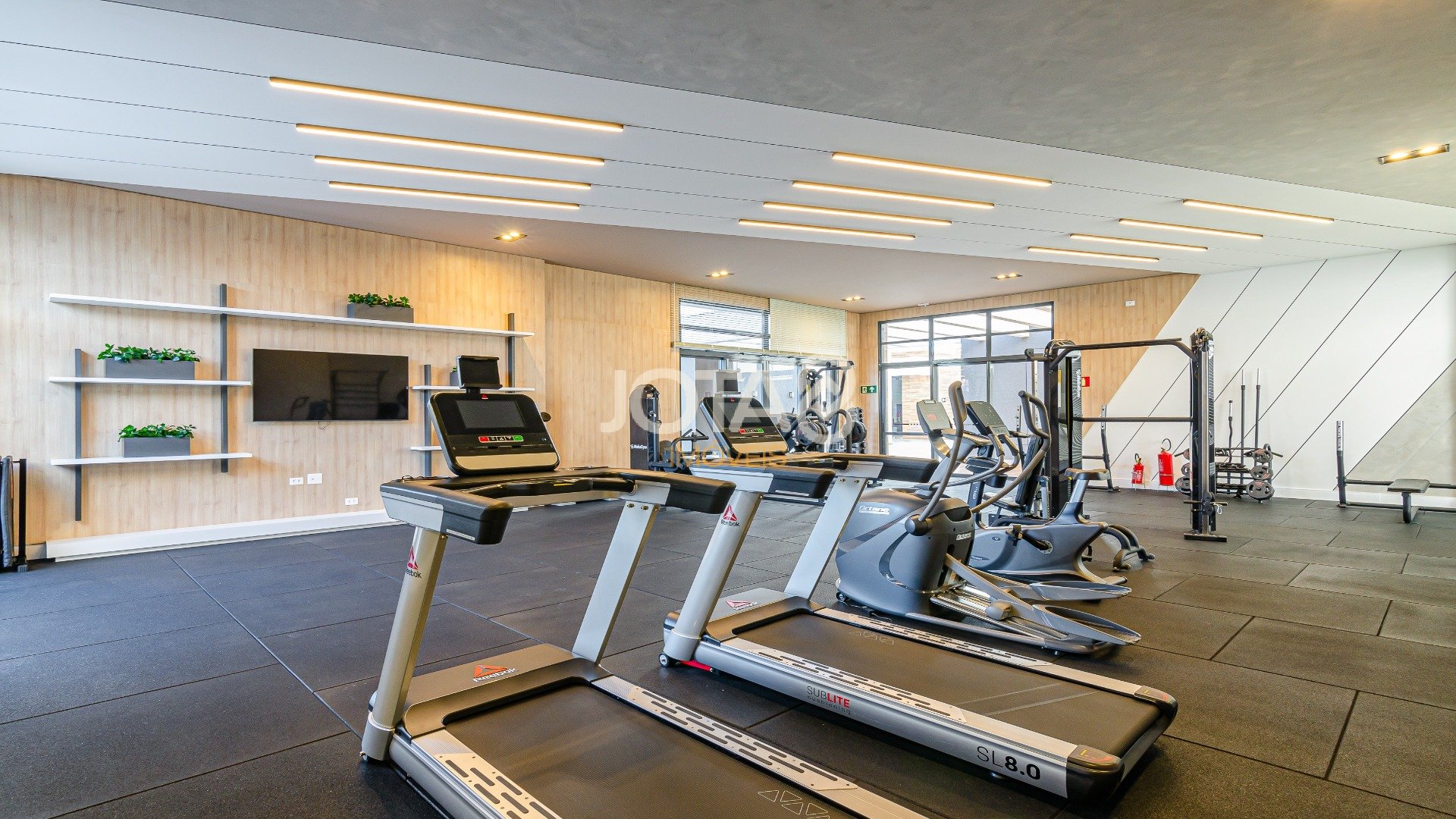 APARTAMENTO EM ANDAR ALTO COM 1 QUARTO NO DREAMS ECOVILLE