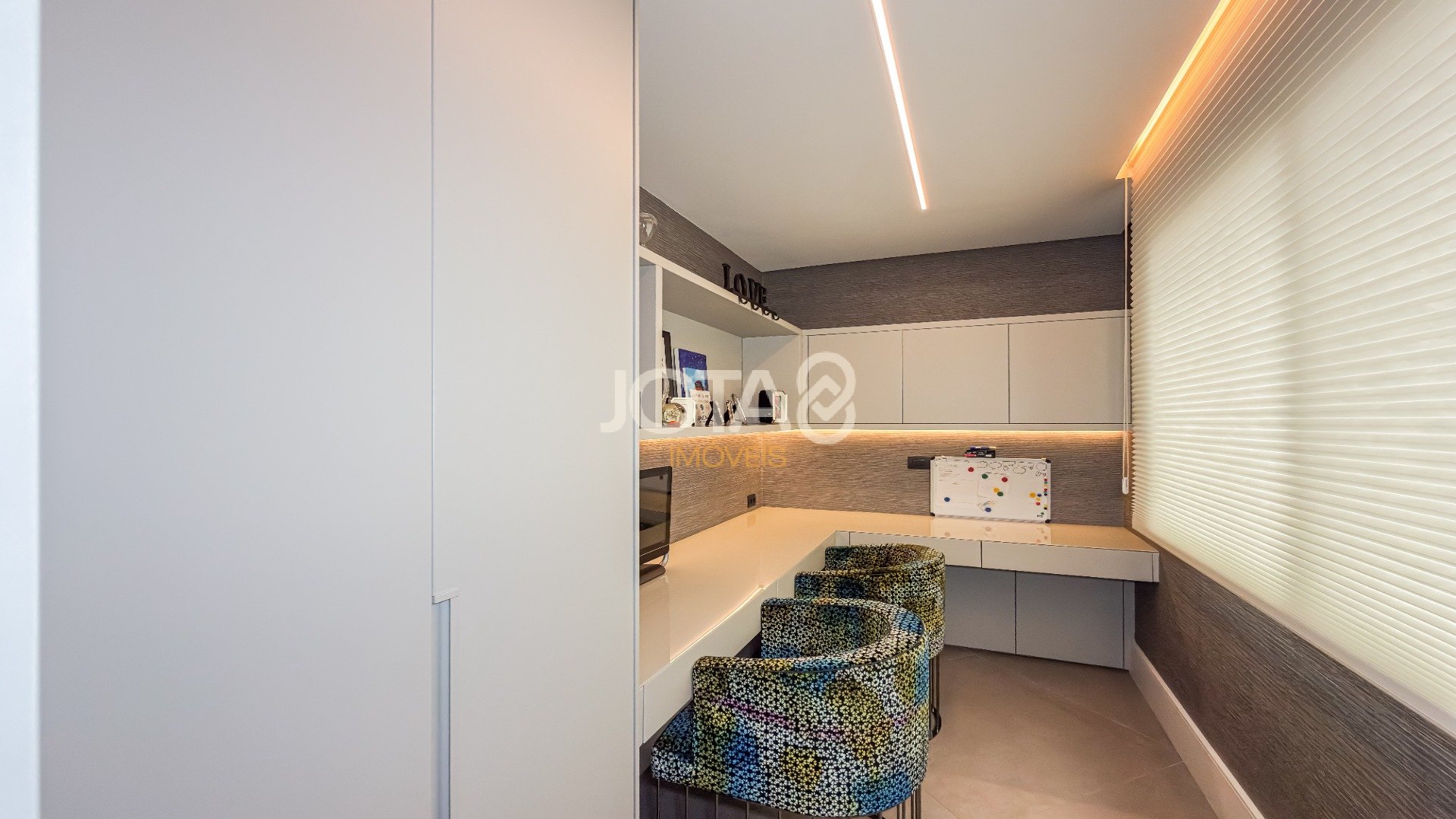 ECOVILLE | SOFISTICAÇÃO E TECNOLOGIA EM 372M² PRIVATIVOS